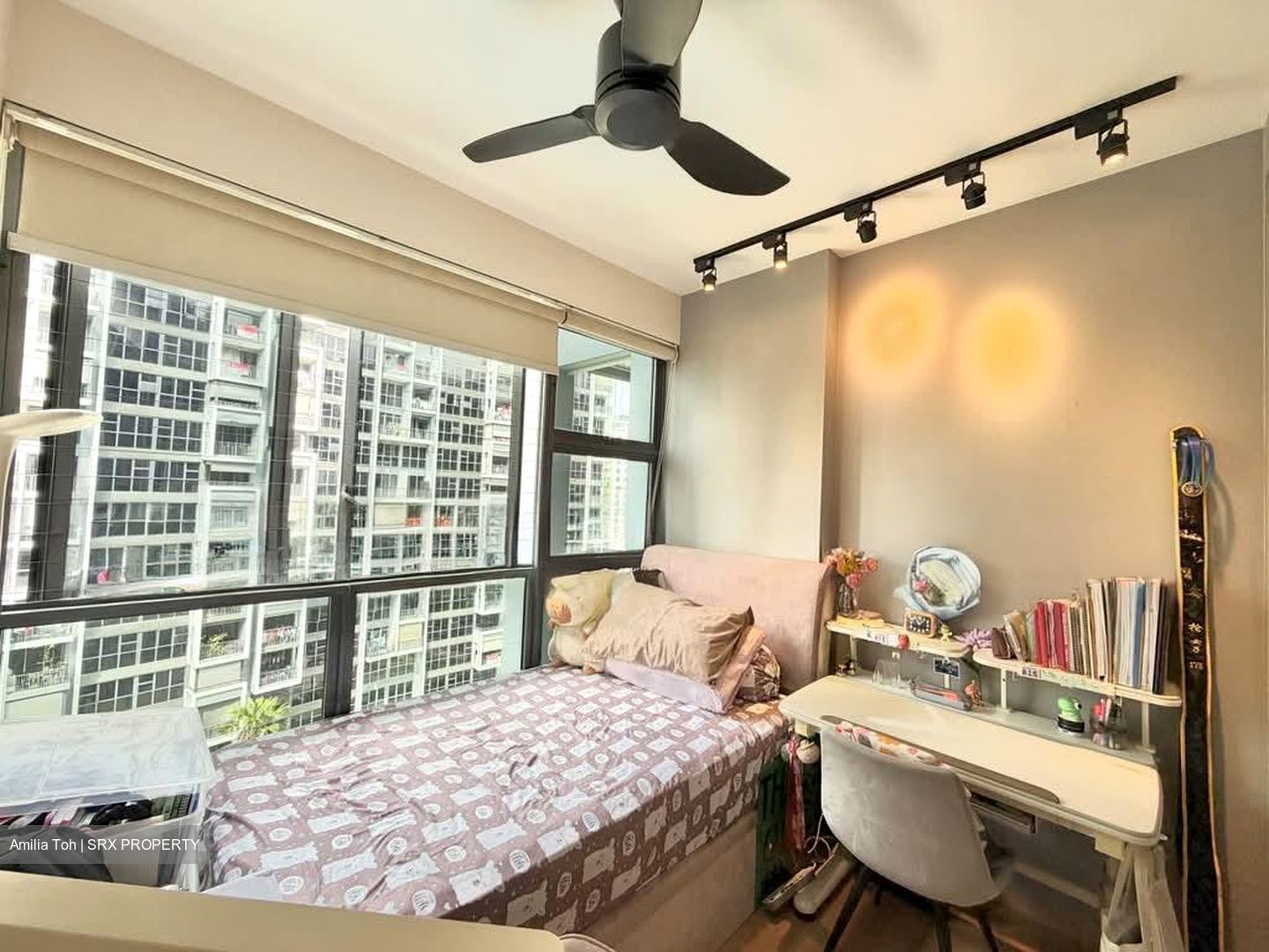 Prive (D19), Condominium #599545631